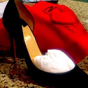 Black Christian Louboutin 100 mm